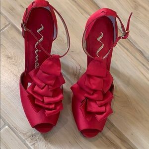 Satin Red Nina heel, size 8 M